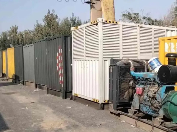 淳安200KW柴油发电机机组每小时油耗是多少？